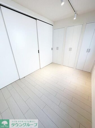 オモチアドオーヤマの物件内観写真